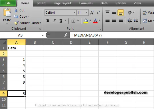 How to use MEDIAN Function in Excel ?